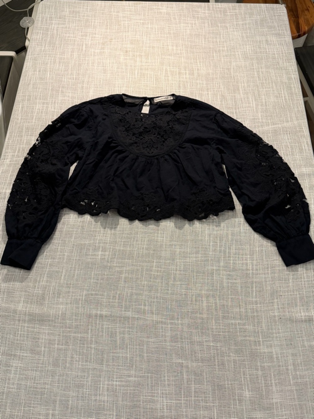 Abercrombie & Fitch Black Lace Peasant Crop Top